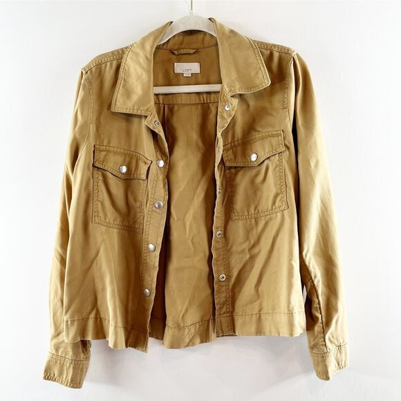 LOFT Snap Button Long Sleeve Boxy Fit Top Shirt Shacket Tan Small - Picture 4 of 8